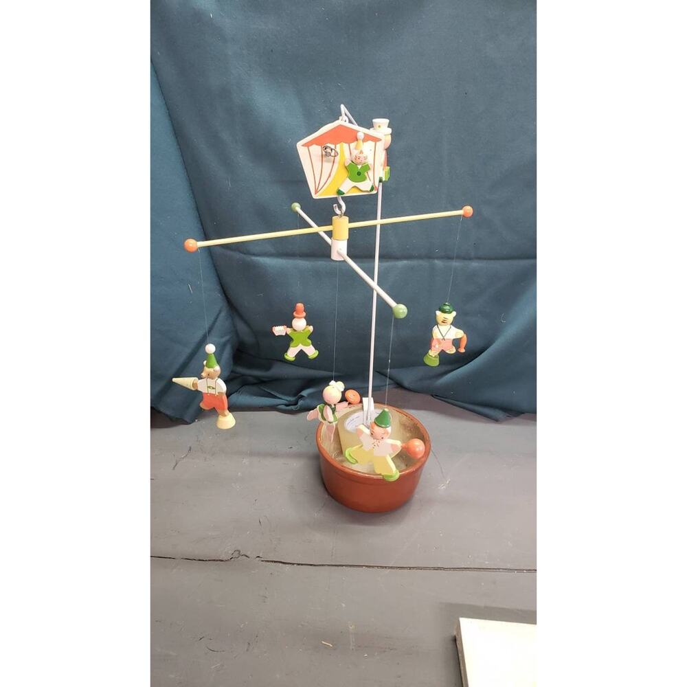 VINTAGE circus themed Crib mobile by IRMI Nursery Originals Nortek company.